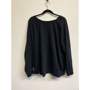 Black crewneck sweatshirt